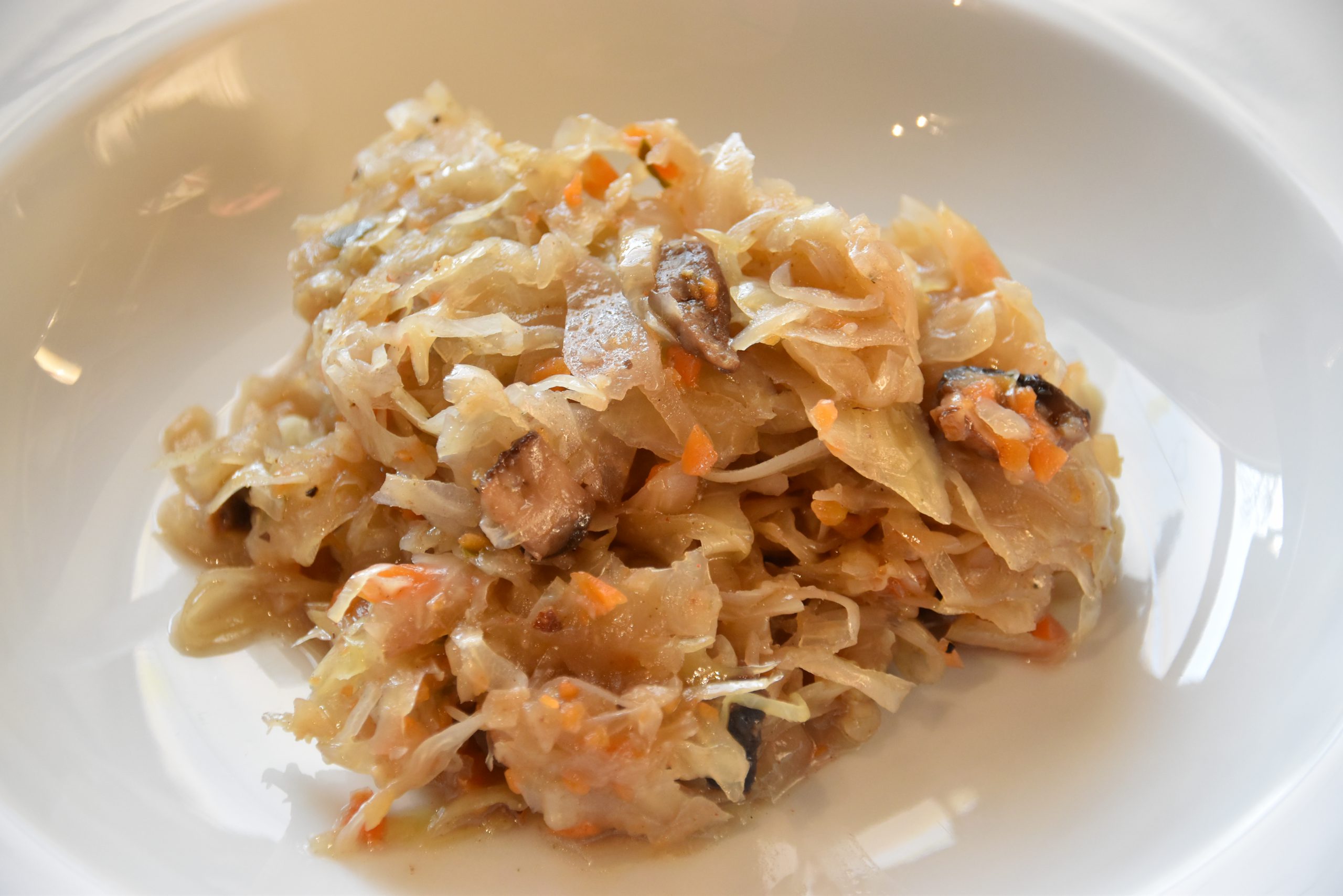 Polnischer Kohl mit Pilzen – Kapusta z grzybami Polnischer Kohl mit Pilzen – Kapusta z grzybami